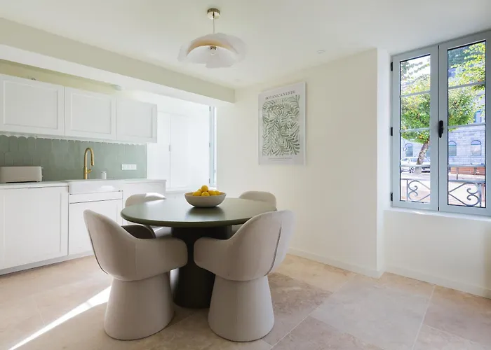 2 Pieces D'architecte Cour Privee Face Thermes * バニエール・ド・ビゴール