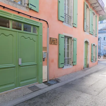 2 Pieces D'architecte Cour Privee Face Thermes Bagnères-de-Bigorre