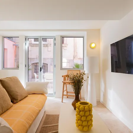 Apartment 2 Pieces D'architecte Cour Privee Face Thermes